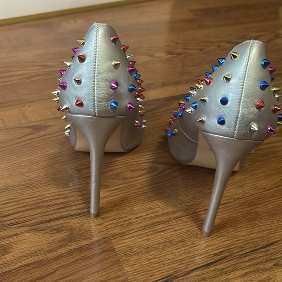 Spiked Heels - Picture 3 of 4